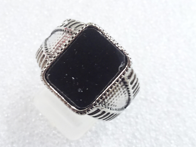 JAPANESE KIMONO / ANTIQUE RING (NO. 28)
